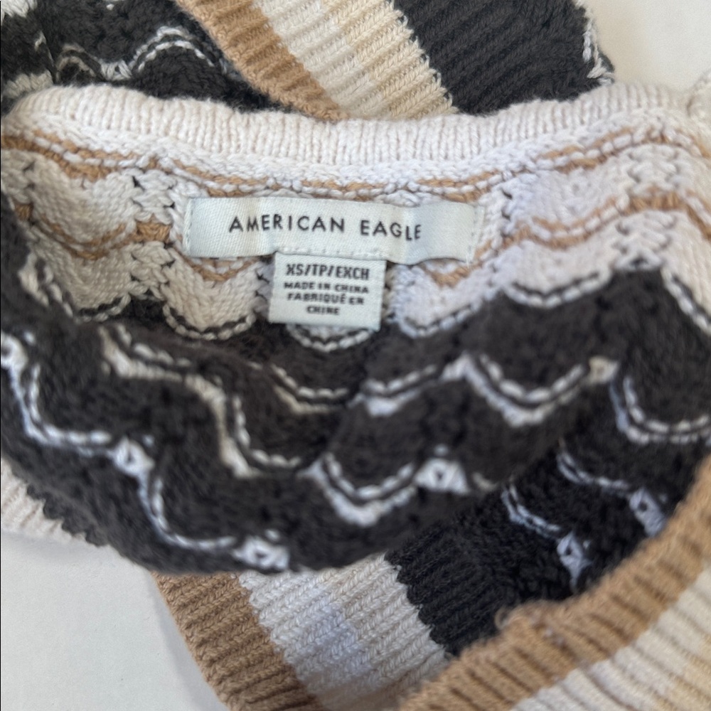 American eagle cropped spaghetti strap sweater size extra small - Picture 4 of 5